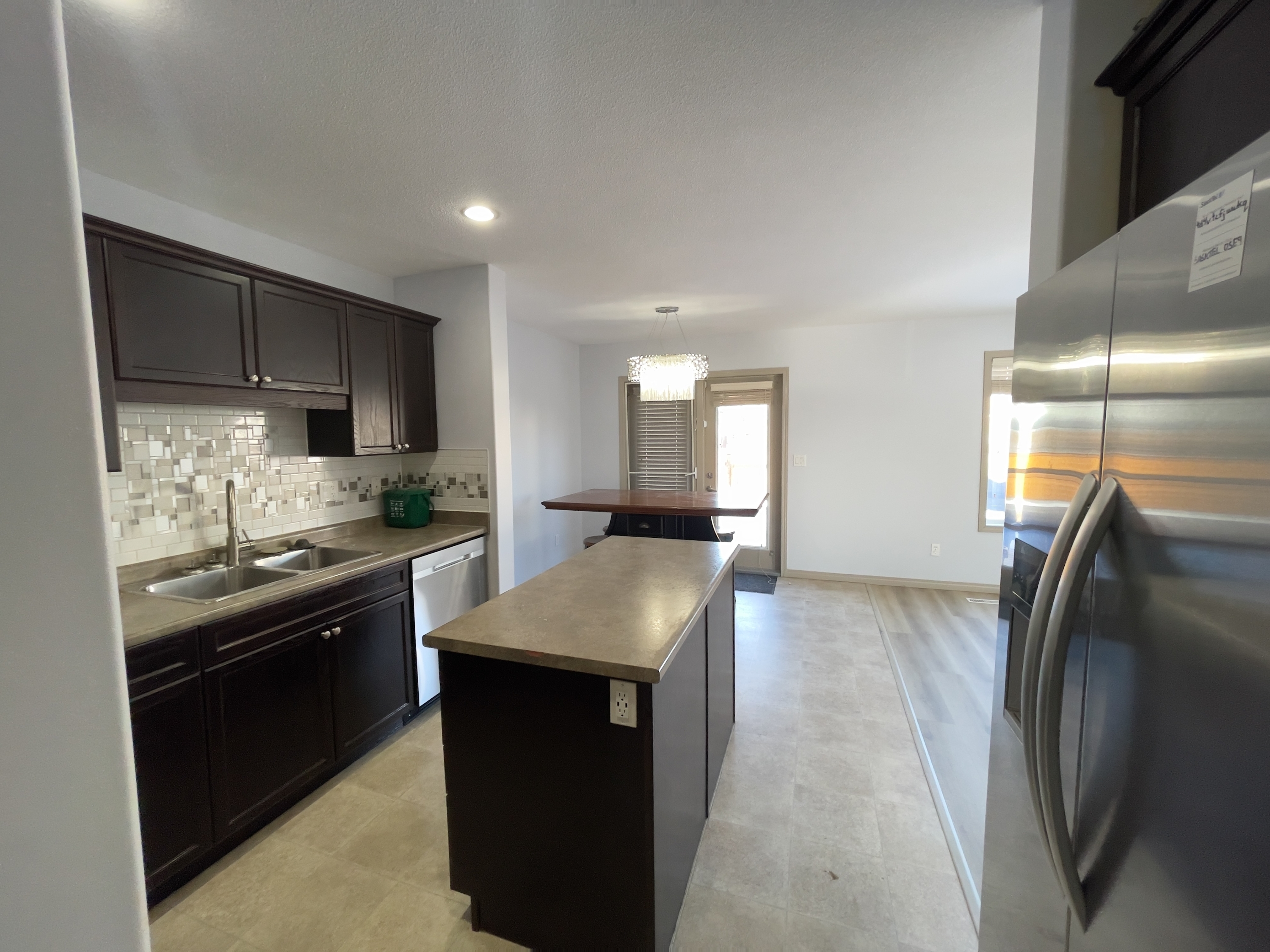 522 East Hampton Boulevard